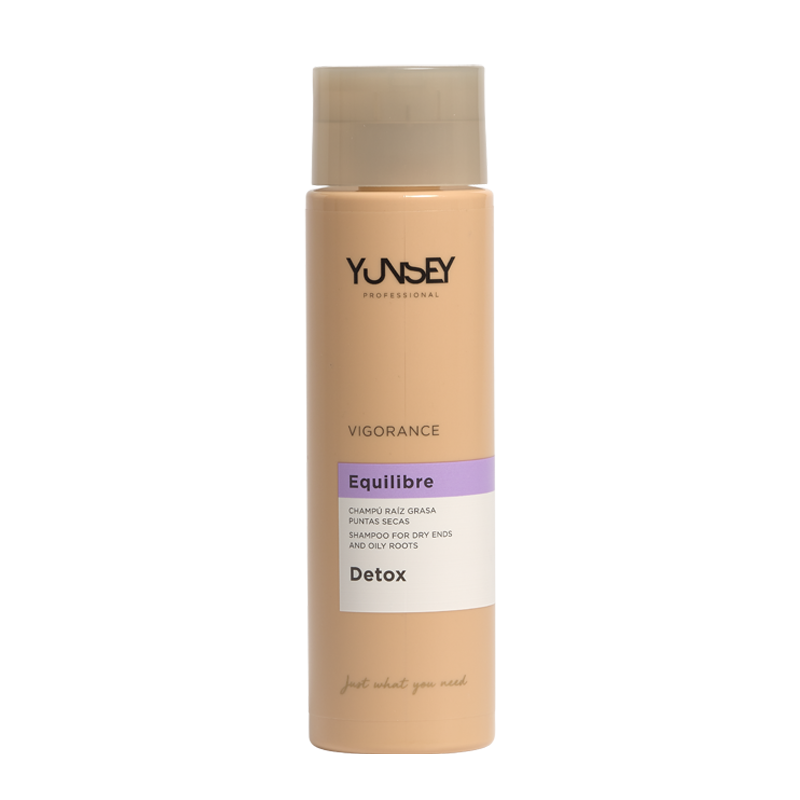 SHAMPOOING DETOX FOR POINTES SECHES ET RACINE GRASSES